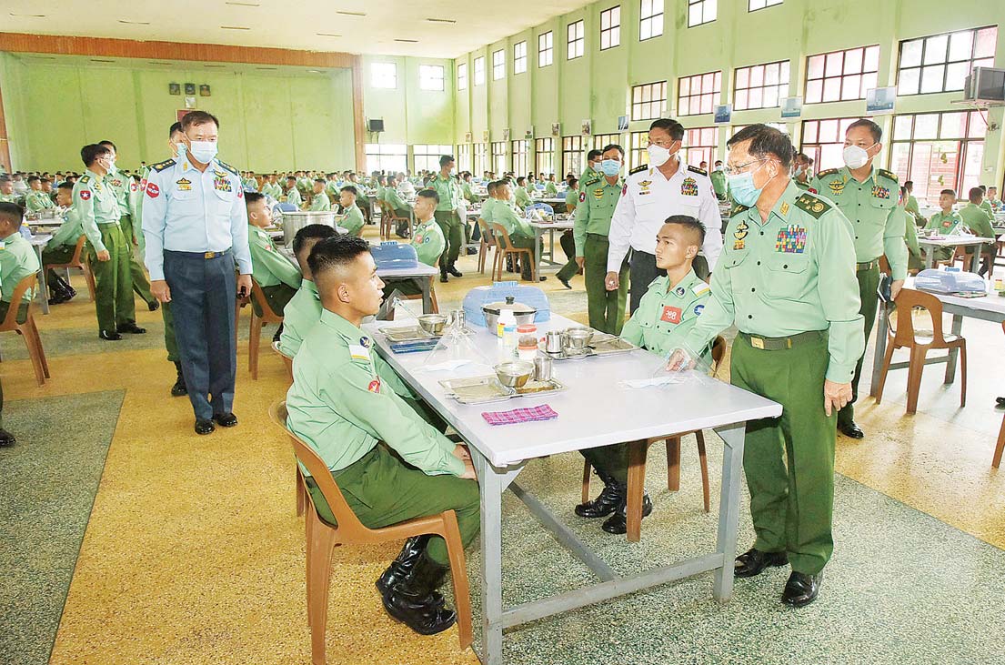 နိုင်ငံတော်စီမံအုပ်ချုပ်ရေးကောင်စီဥက္ကဋ္ဌ၊ တပ်မတော်ကာကွယ်ရေးဦးစီးချုပ် ဗိုလ်ချုပ်မှူးကြီး မင်းအောင်လှိုင် စစ်တက္ကသိုလ် ဗိုလ်လောင်းသင်တန်း အမှတ်စဉ် (၆၄) စစ်လက်ရုံးရွေးချယ်ပွဲသို့ တက်ရောက်စိစစ်ရွေးချယ်