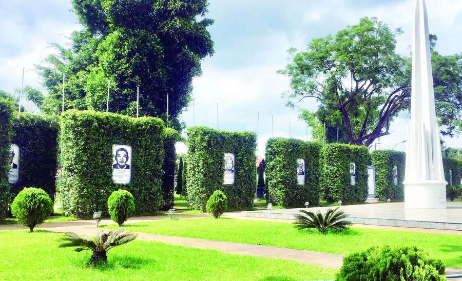 ဆောင်းပါး