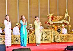 ဆောင်းပါး