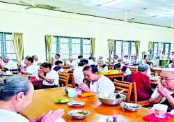 ဆောင်းပါး