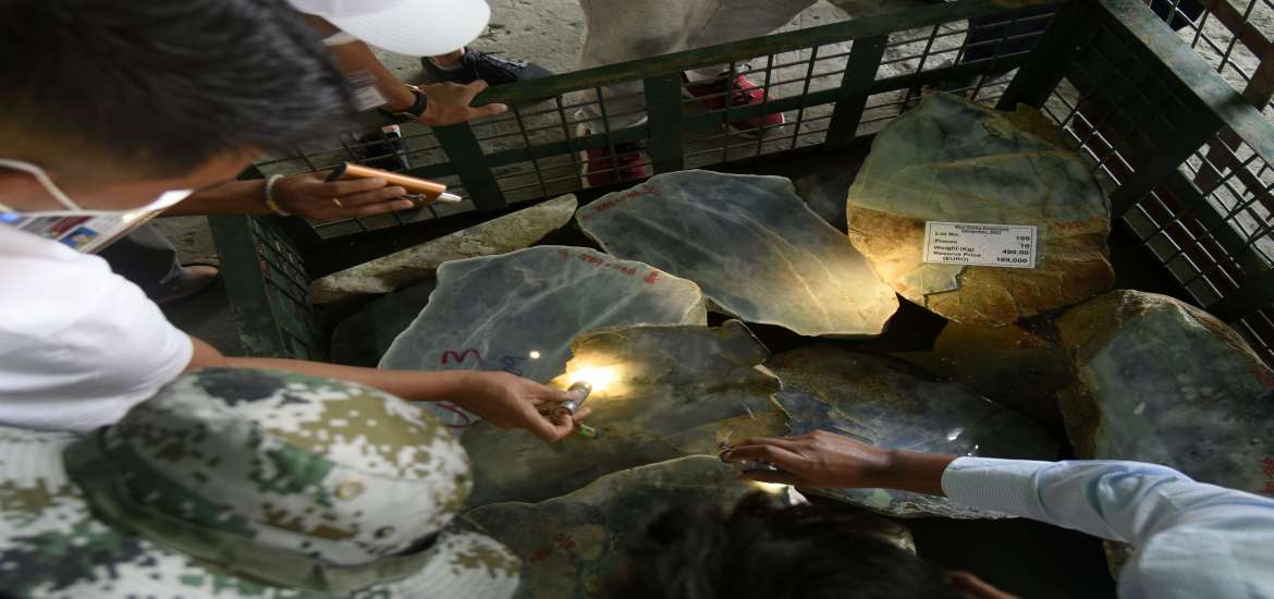 ၂၀၂၁ ခုနှစ်ရဲ့ ပုလဲအတွဲများနှင့် ကျောက်စိမ်းအတွဲများပြပွဲကြီး